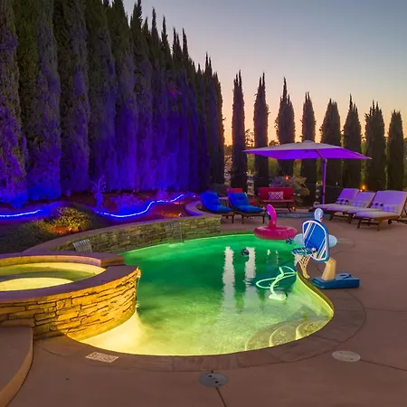 Fallbrook'S Heavenly Estate - A Family Paradise